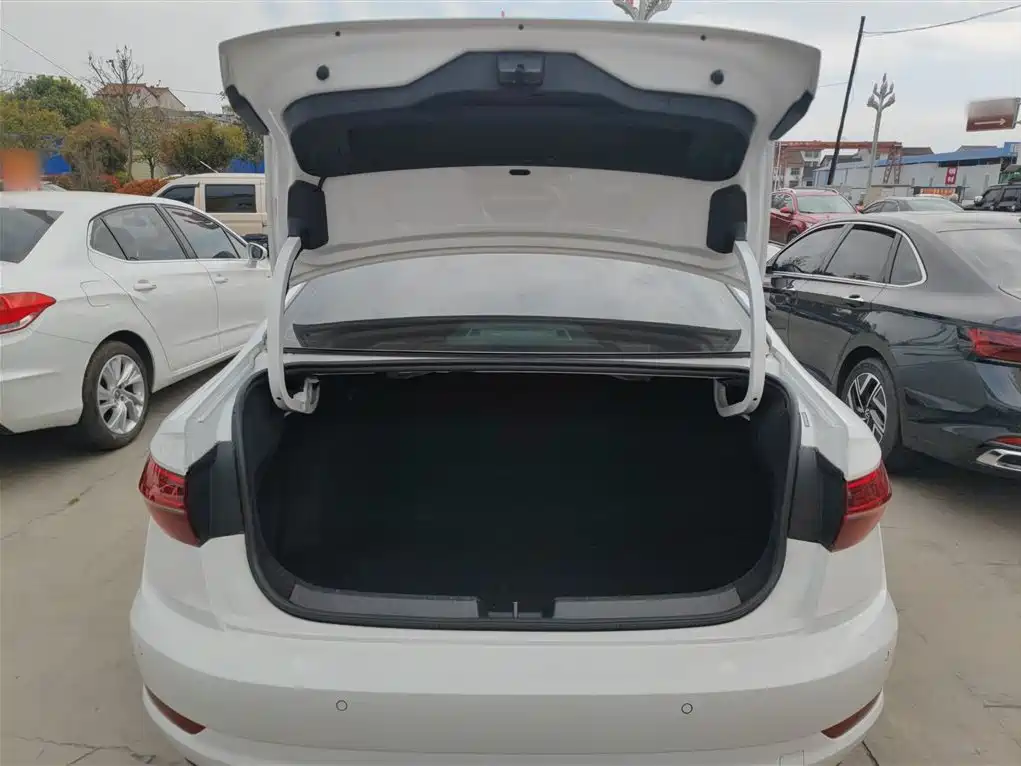 Sagitar 2019 200TSI DSG comfort model National VI купить на сайте DeffCars