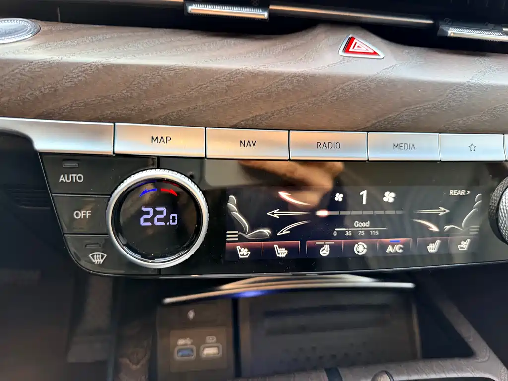 Genesis G80 2021 2.5T rear-drive flagship version купить на сайте DeffCars