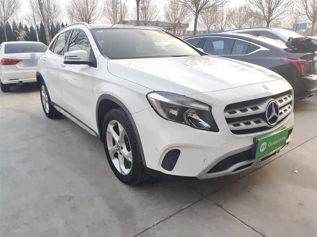 Mercedes-Benz GLA 2017 GLA 200 Dynamic купить на сайте DeffCars