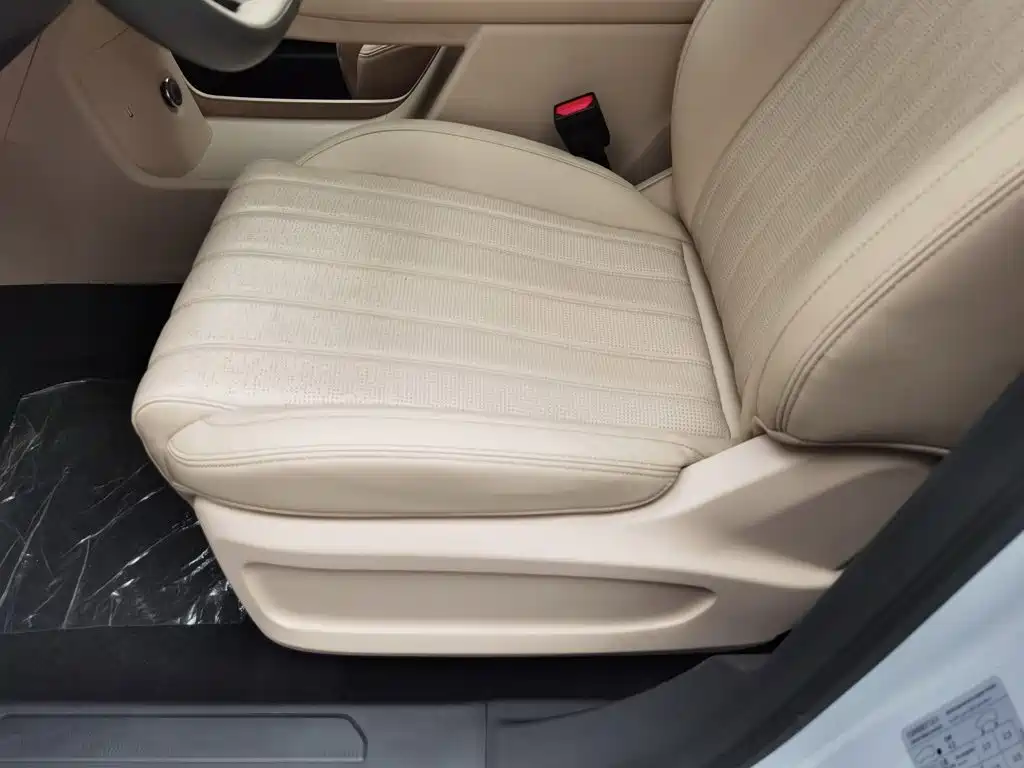 Jietu Shanhai L7 PLUS 2026 model 121km comfort version 5 seats купить на сайте DeffCars