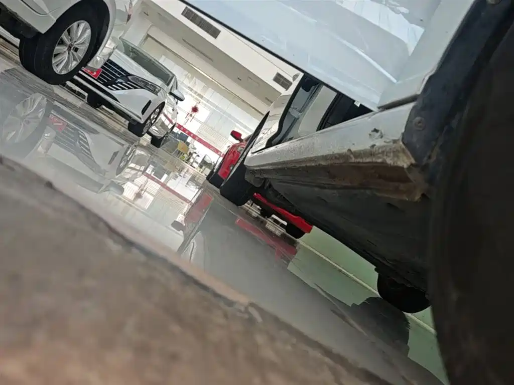 Lavida 2023 facelift 1.5L automatic Deyi version купить на сайте DeffCars