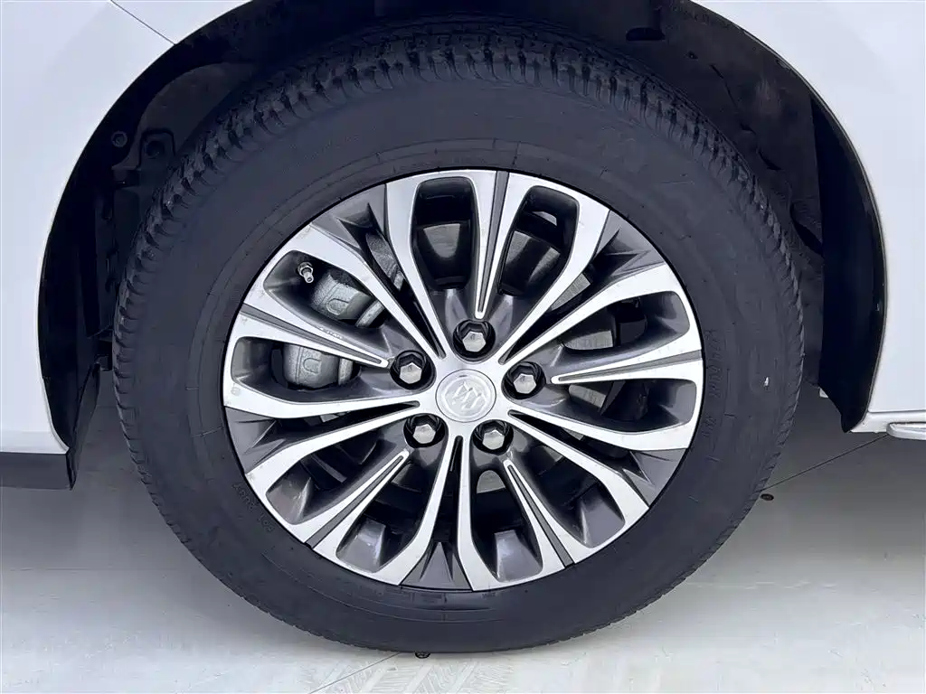 Buick GL8 2023 facelift land business class luxury купить на сайте DeffCars