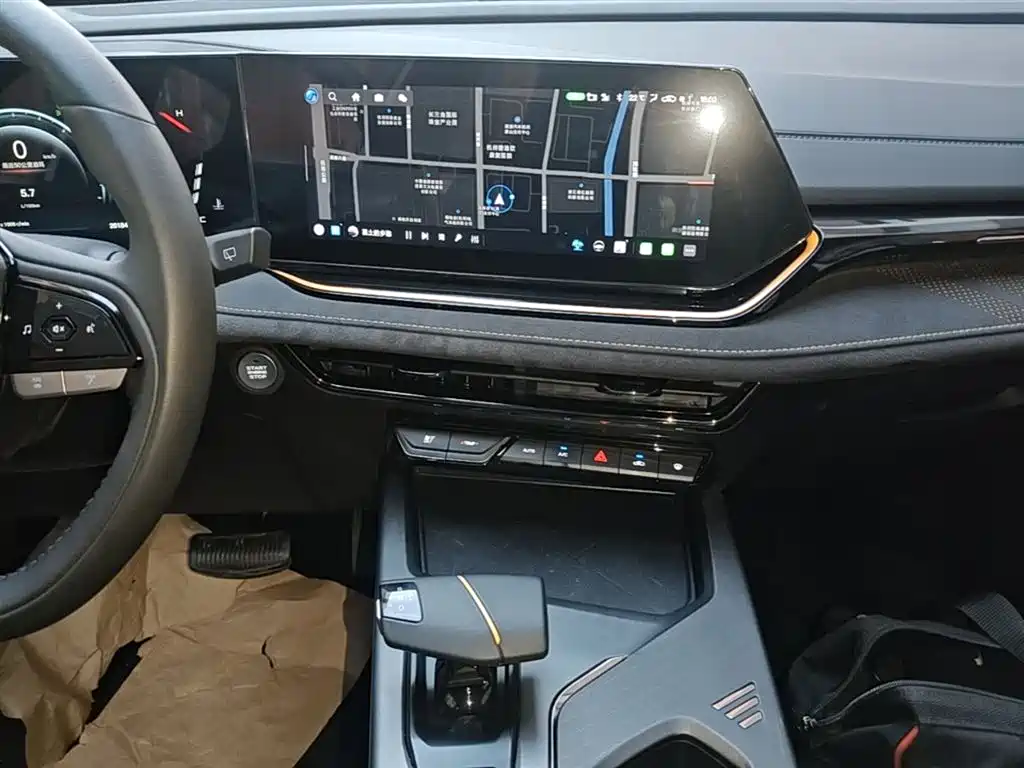 Changan Auchan X5 PLUS 2023 facelift 1.5T DCT Excellent model купить на сайте DeffCars