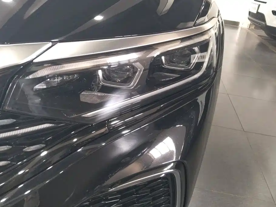 Passat 2022 330TSI Starry Sky Deluxe Edition купить на сайте DeffCars