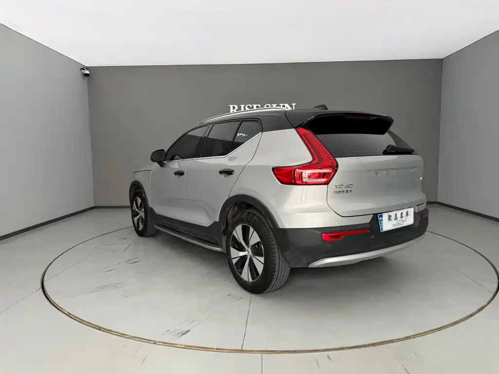 Volvo XC40 2023 B3 Zhiyuan Luxury Edition купить на сайте DeffCars