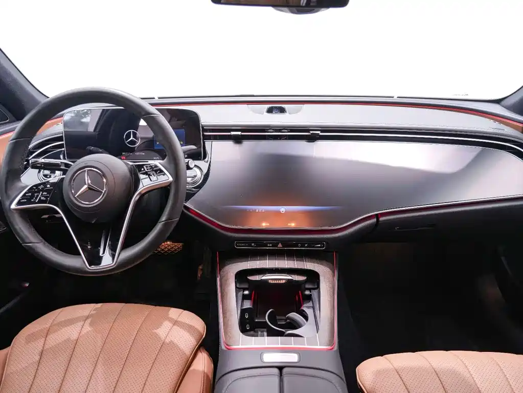 Mercedes-Benz E-Class 2024 E 300 L Luxury Model купить на сайте DeffCars