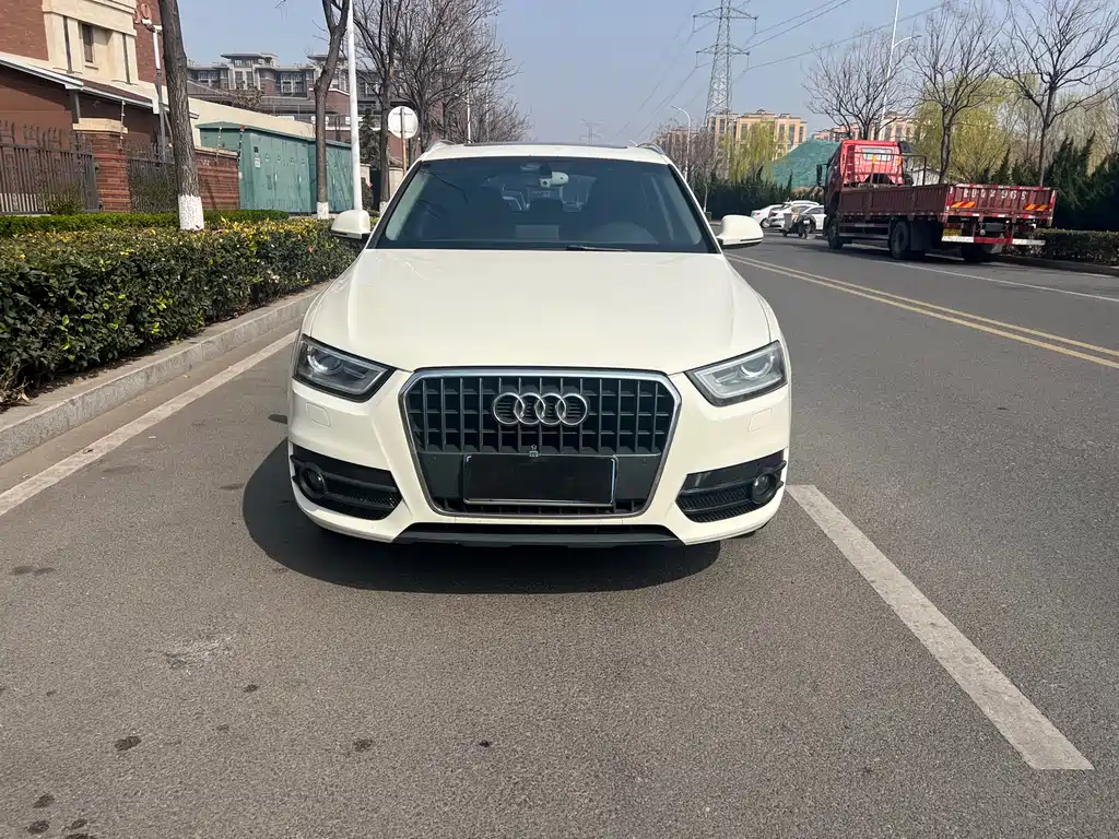 Audi Q3 2013 35 TFSI quattro comfort type купить на сайте DeffCars