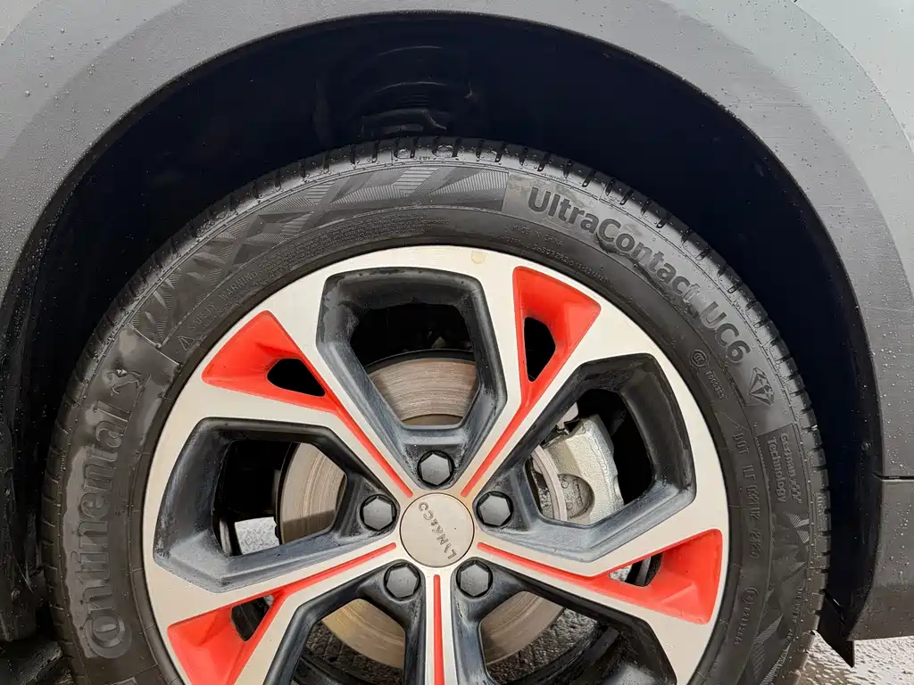 Lynk & Co 02 2020 1.5T DCT two-wheel drive flash version купить на сайте DeffCars