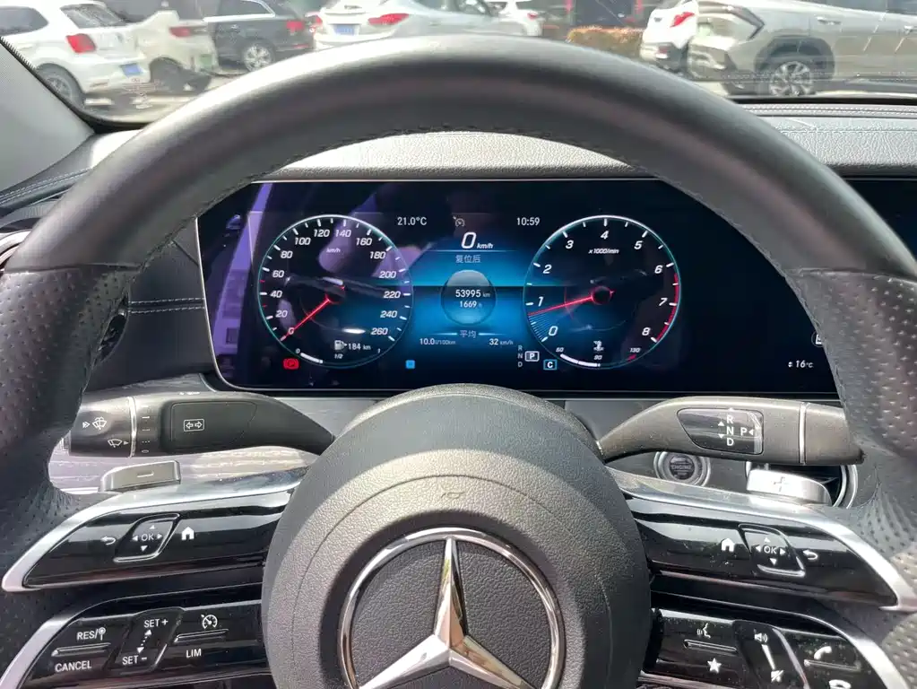 Mercedes-Benz E-Class 2022 E 300 L Sporty and Fashionable купить на сайте DeffCars