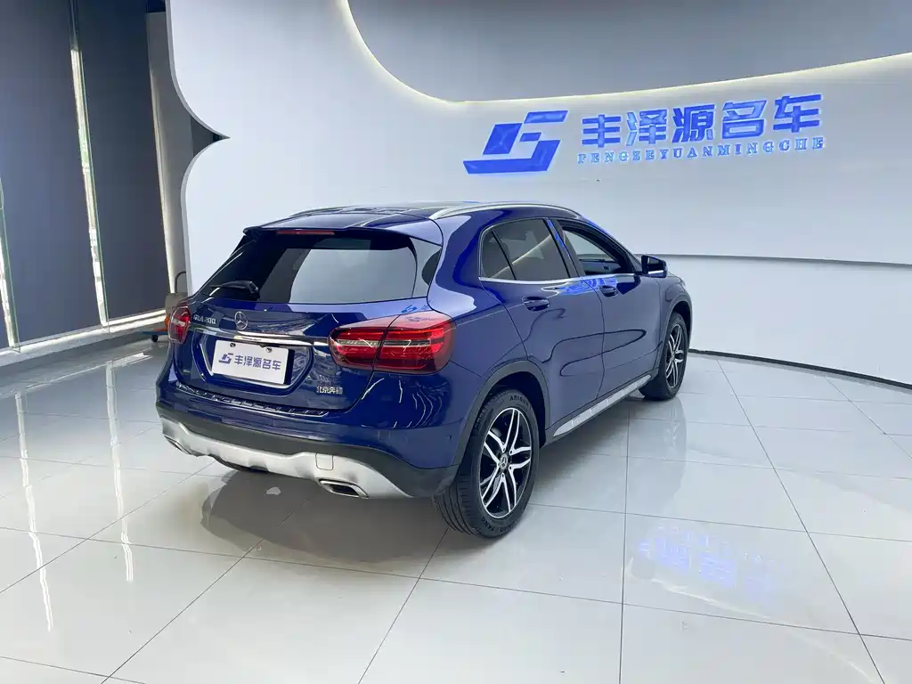 Mercedes-Benz GLA 2018 GLA 200 Fashion Model купить на сайте DeffCars