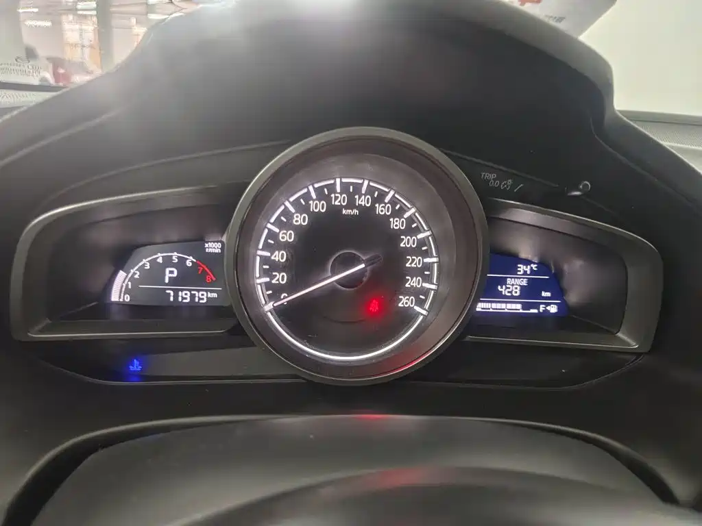 Mazda3 Angkesela 2017 Sedan 1.5L Automatic Comfort Type National V купить на сайте DeffCars