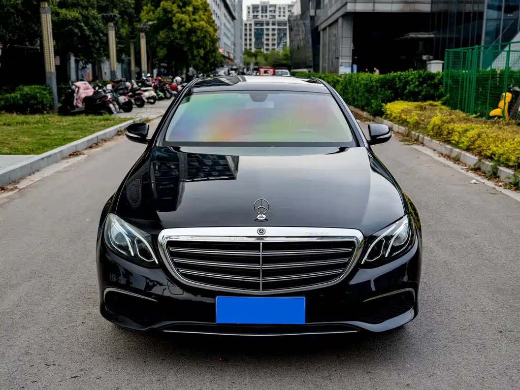 Mercedes-Benz E-Class 2019 E 260 L купить на сайте DeffCars