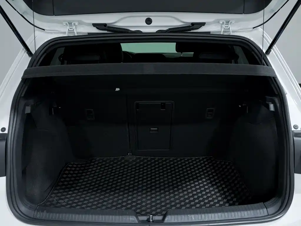 Golf 2021 280TSI DSG R-Line купить на сайте DeffCars