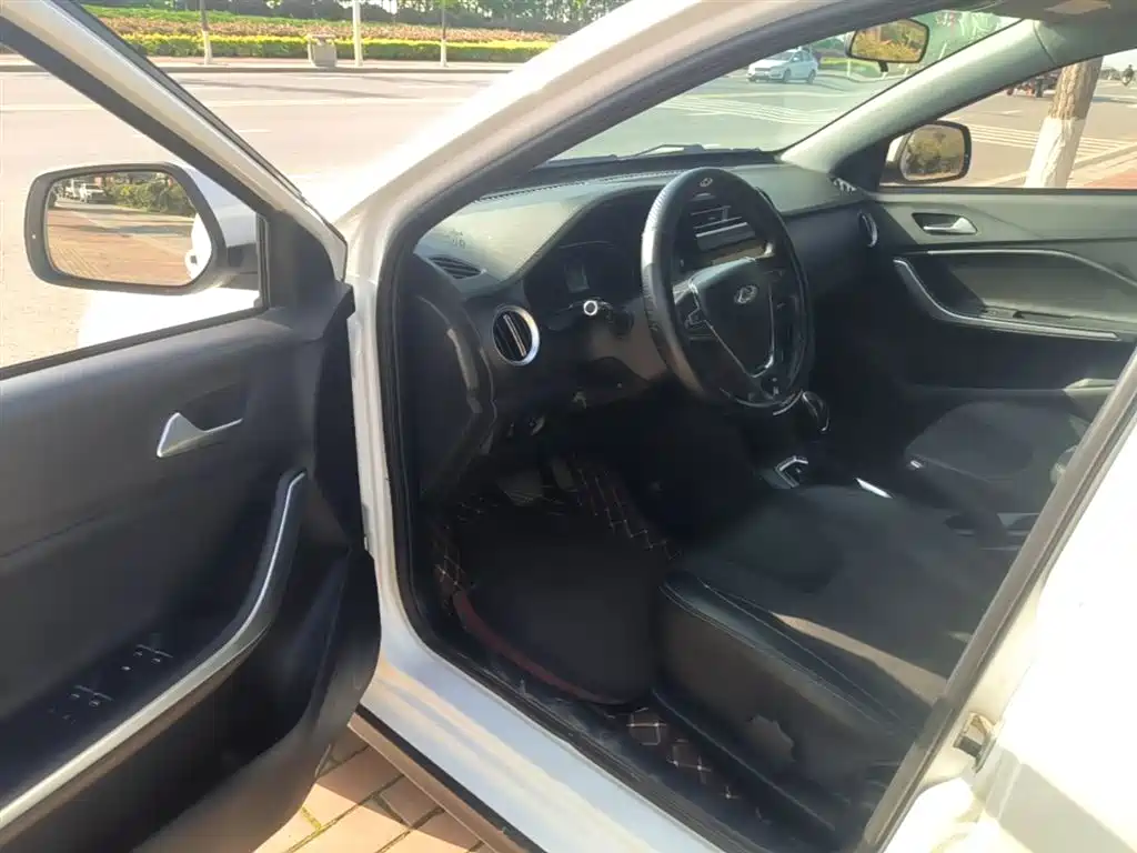 Tiggo 3x 2018 1.5L automatic elite version купить на сайте DeffCars