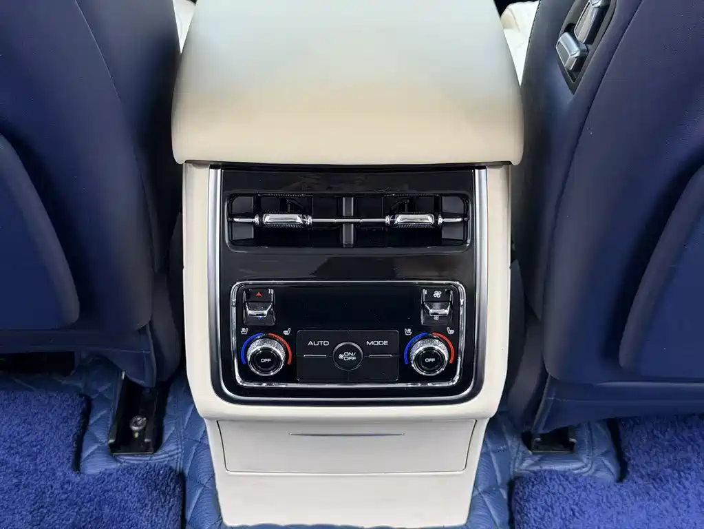 Tank 500 2022 3.0T Business Edition Landscape Type 7 Seats купить на сайте DeffCars