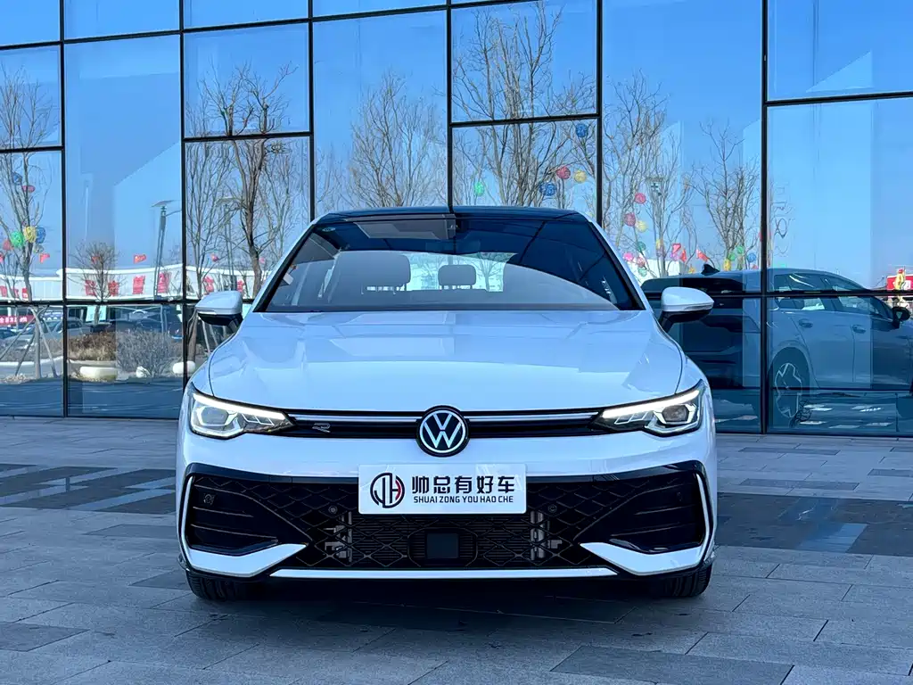 Golf 2025 facelift 300TSI R-Line купить на сайте DeffCars