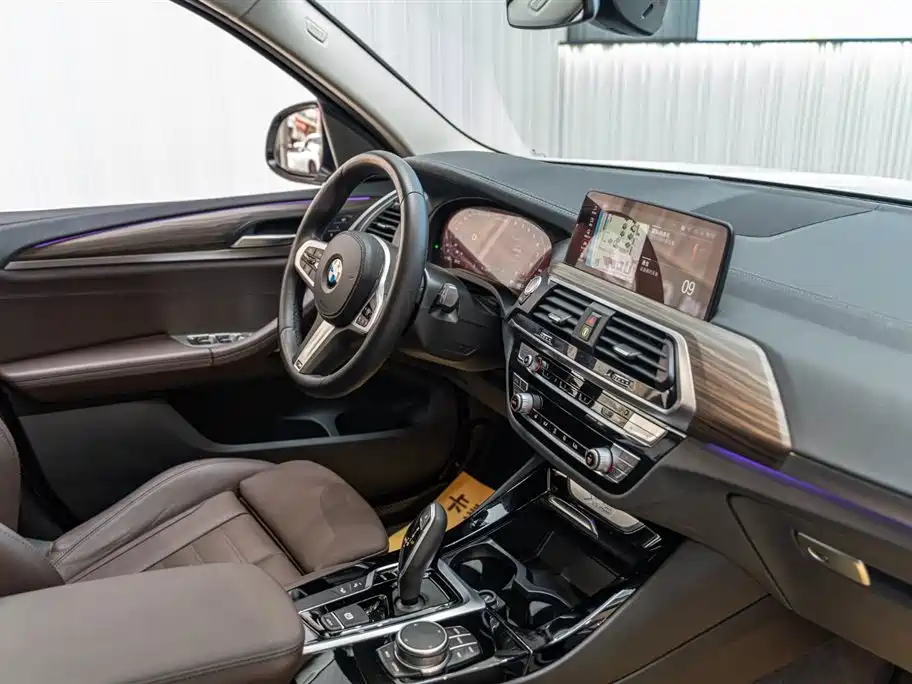 BMW X3 2021 facelift xDrive28i M sports package купить на сайте DeffCars