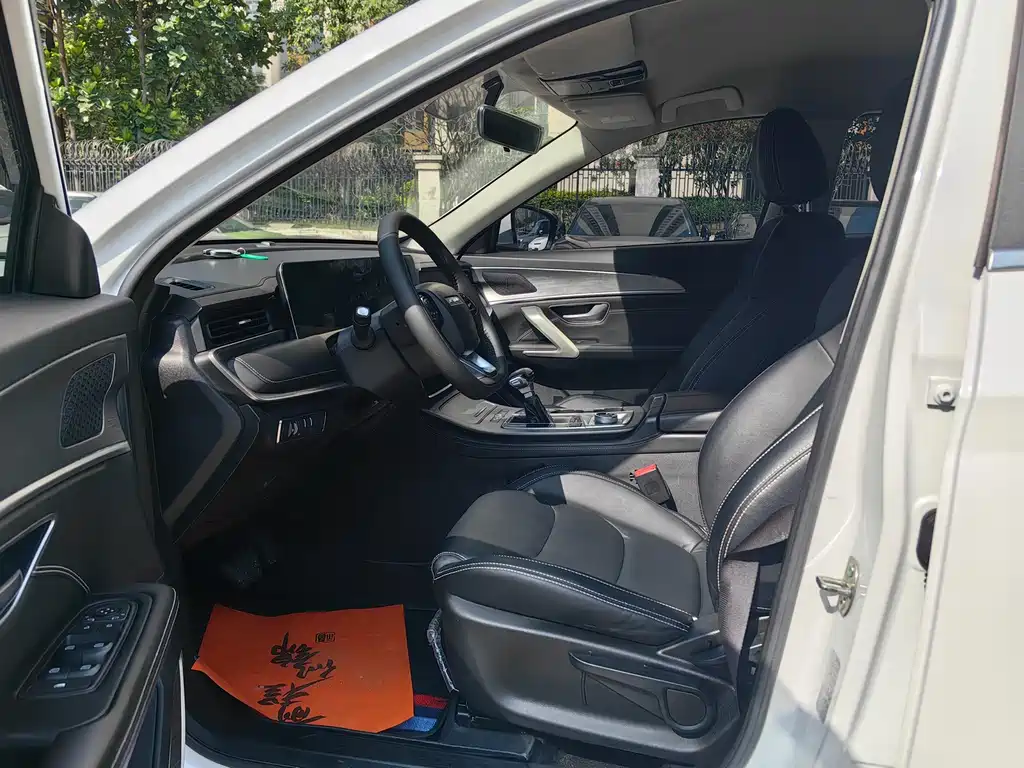 Jietu X70 PLUS 2021 model 1.6T DCT 5 seats купить на сайте DeffCars