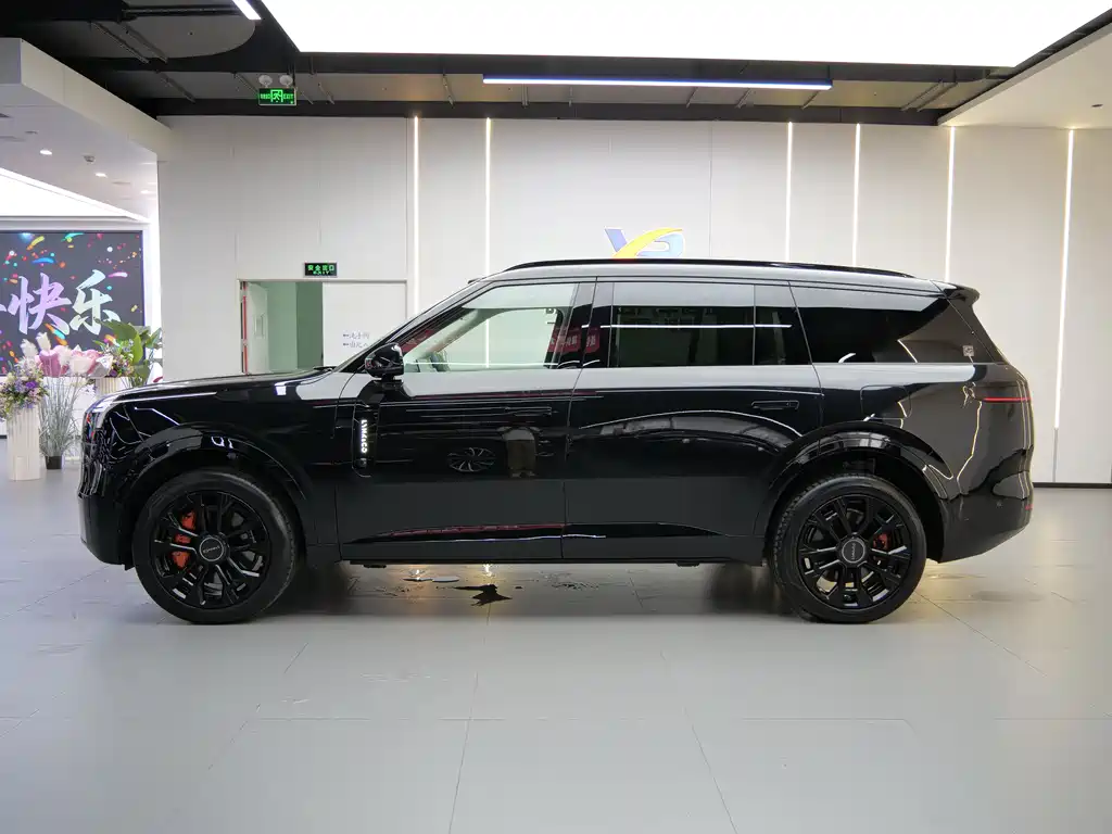 Lynk & Co 900 2025 1.5T Ultra купить на сайте DeffCars