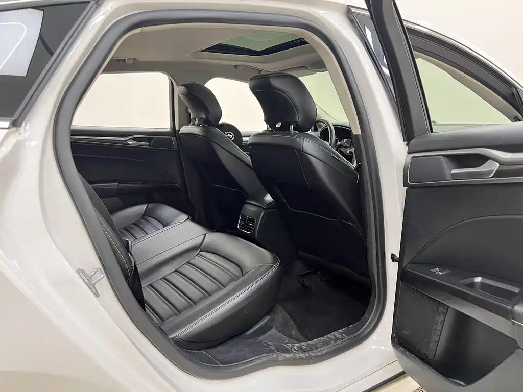 Mondeo 2020 EcoBoost 180 Fashion Model купить на сайте DeffCars