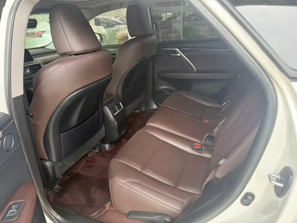 Lexus RX 2020 facelift 300 four-wheel drive elegant version купить на сайте DeffCars