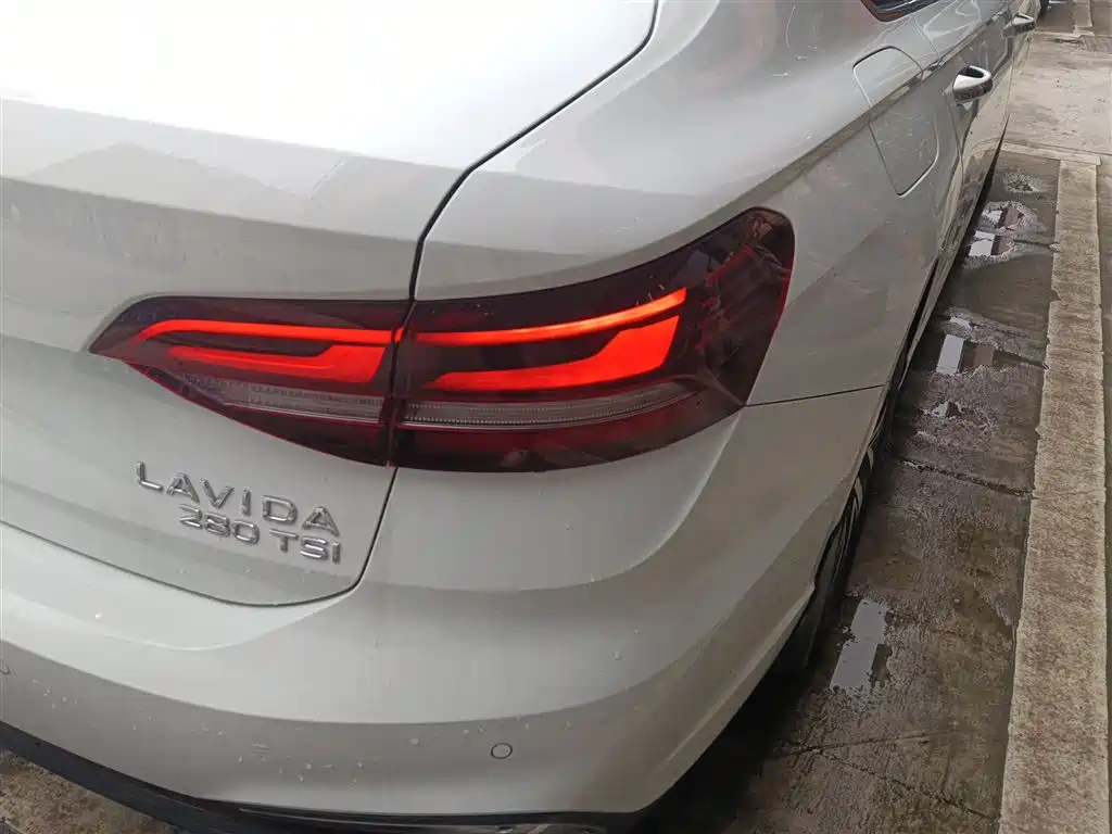 Lavida 2023 280TSI DSG Manyi Edition купить на сайте DeffCars