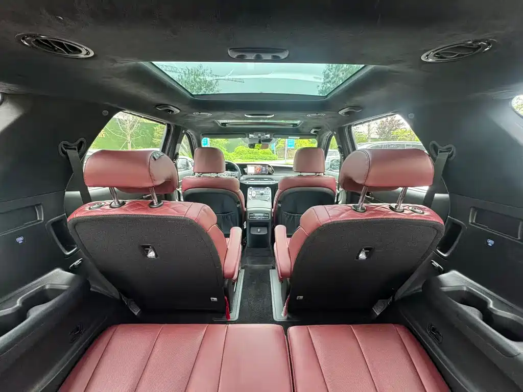Paristi 2021 3.5L automatic four-wheel drive GLS купить на сайте DeffCars
