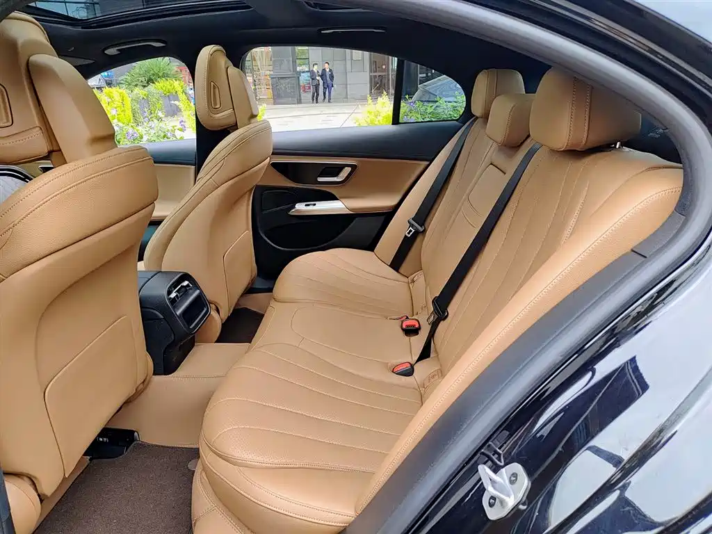 Mercedes-Benz E-Class (Imported) 2025 E 260 Sports Edition купить на сайте DeffCars