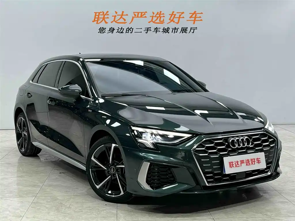Audi A3 2023 facelift Sportback 35 TFSI stylish and sporty купить на сайте DeffCars