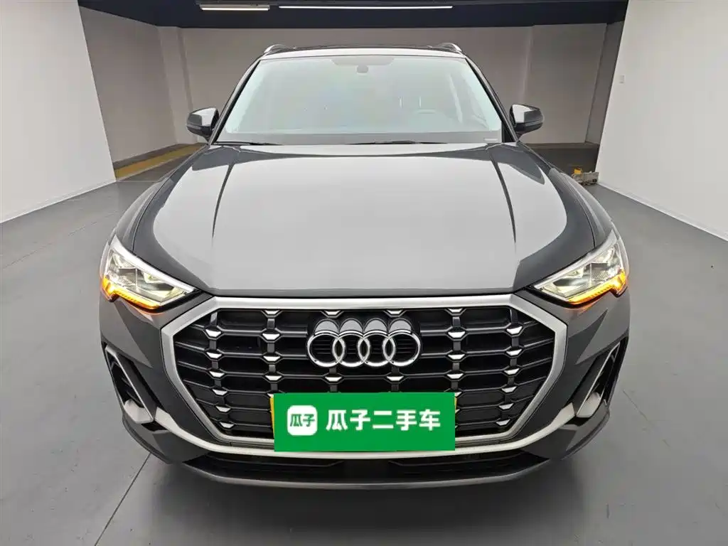 Audi Q3 2019 35 TFSI aggressive and dynamic купить на сайте DeffCars