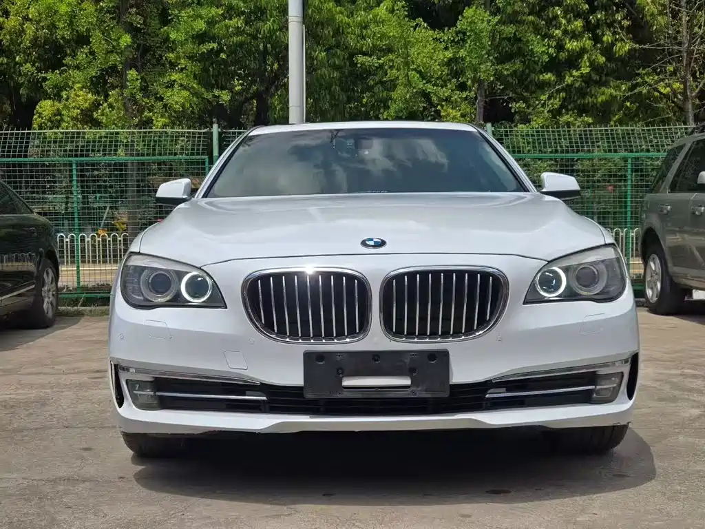 BMW 7 Series 2011 740Li Steinway Limited Edition купить на сайте DeffCars