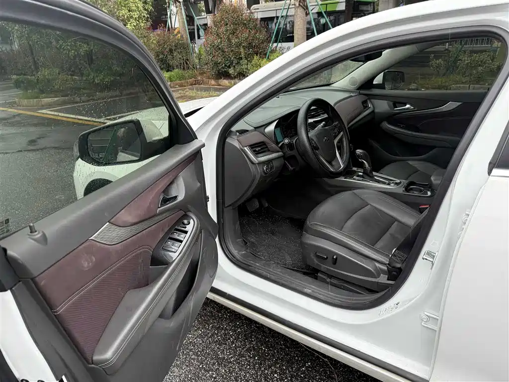 Malibu 2018 530T Automatic Deluxe Edition купить на сайте DeffCars