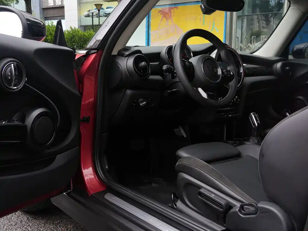 MINI 2020 1.5T COOPER Artist купить на сайте DeffCars
