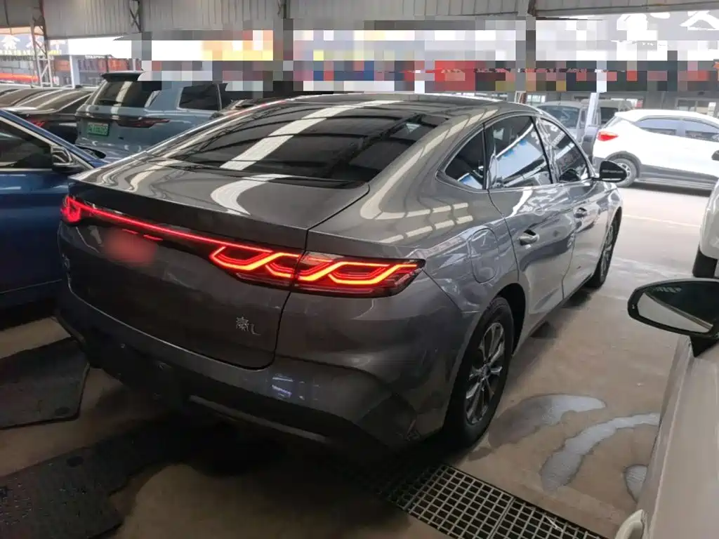 Qin L 2024 DM-i 80KM leading model купить на сайте DeffCars