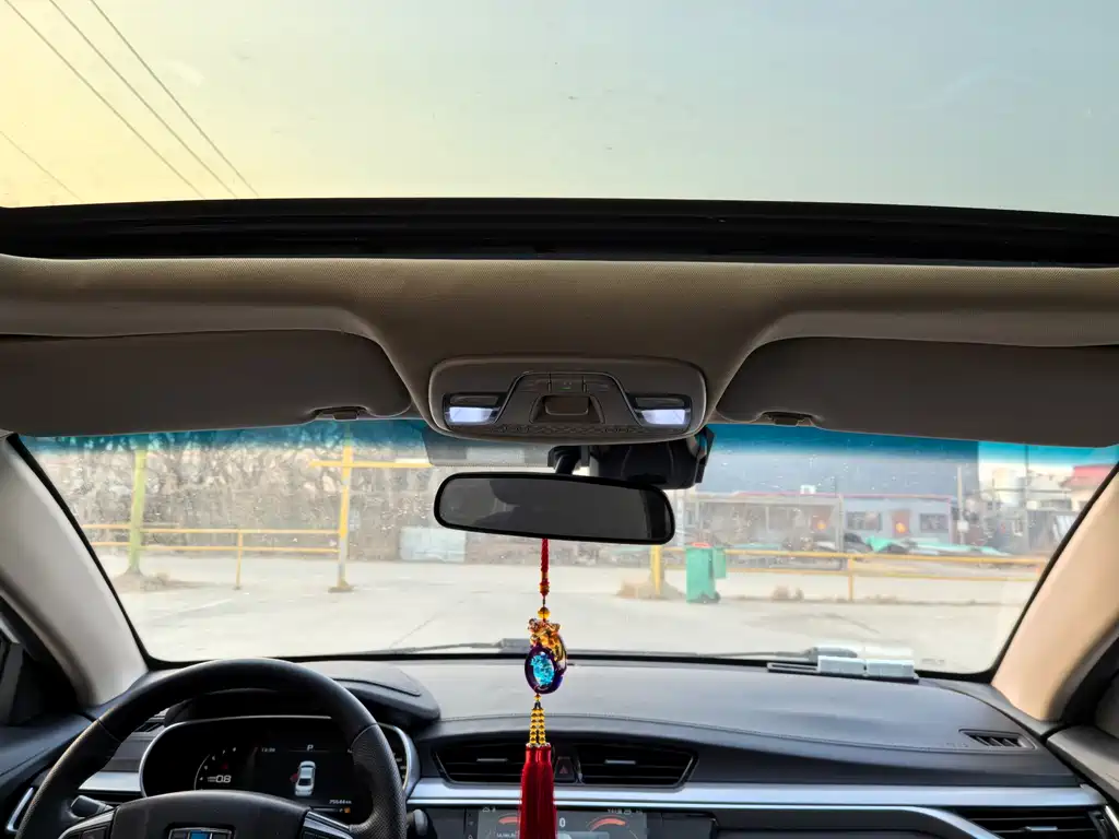 Emgrand 2018 1.5L CVT upward interconnection version купить на сайте DeffCars