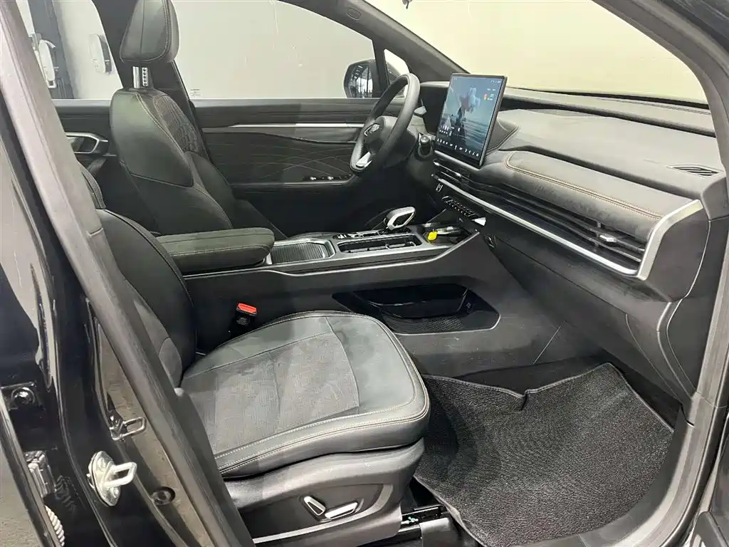 Haoyue L 2025 2.0T DCT exclusive model купить на сайте DeffCars