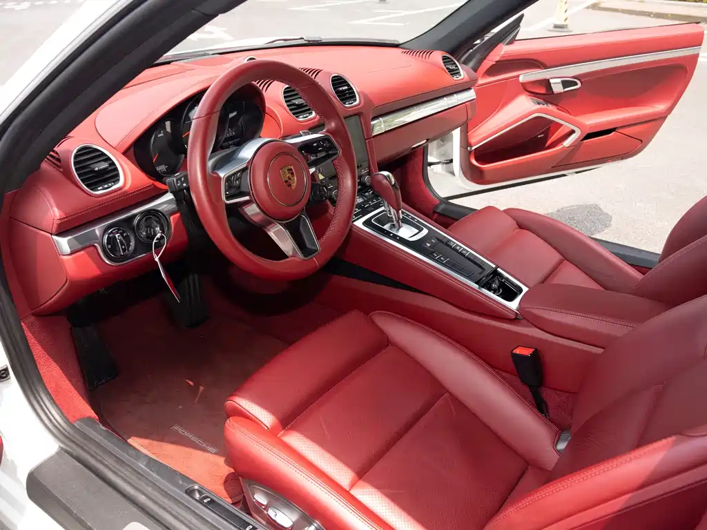 Porsche 718 2020 Cayman 2.0T купить на сайте DeffCars