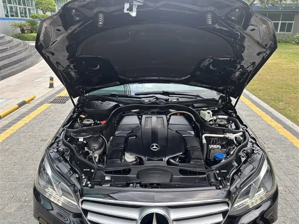 Mercedes-Benz E-Class 2015 E 320 L Sports купить на сайте DeffCars