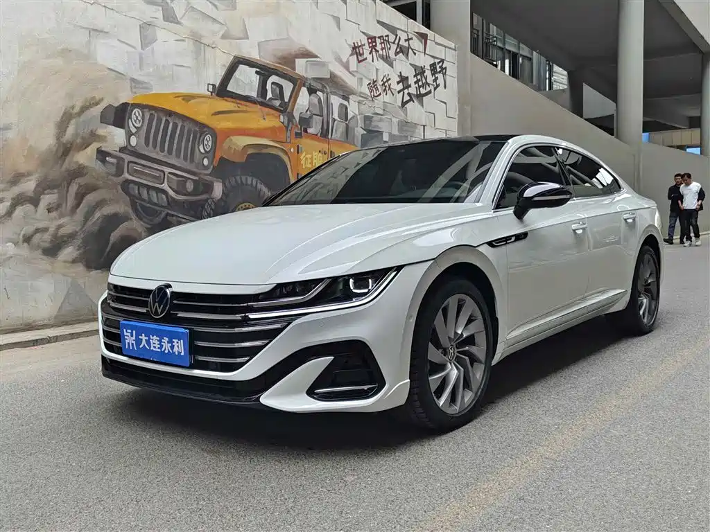 FAW-Volkswagen CC 2024 380TSI eye-catching version купить на сайте DeffCars