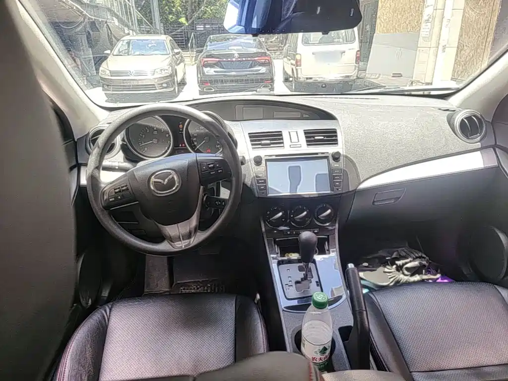 Mazda 3 Star 2015 Sedan 1.6L Automatic Elite купить на сайте DeffCars