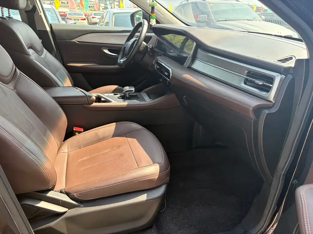Jietu X90 PLUS 2021 1.6TD DCT villa 7 seats купить на сайте DeffCars