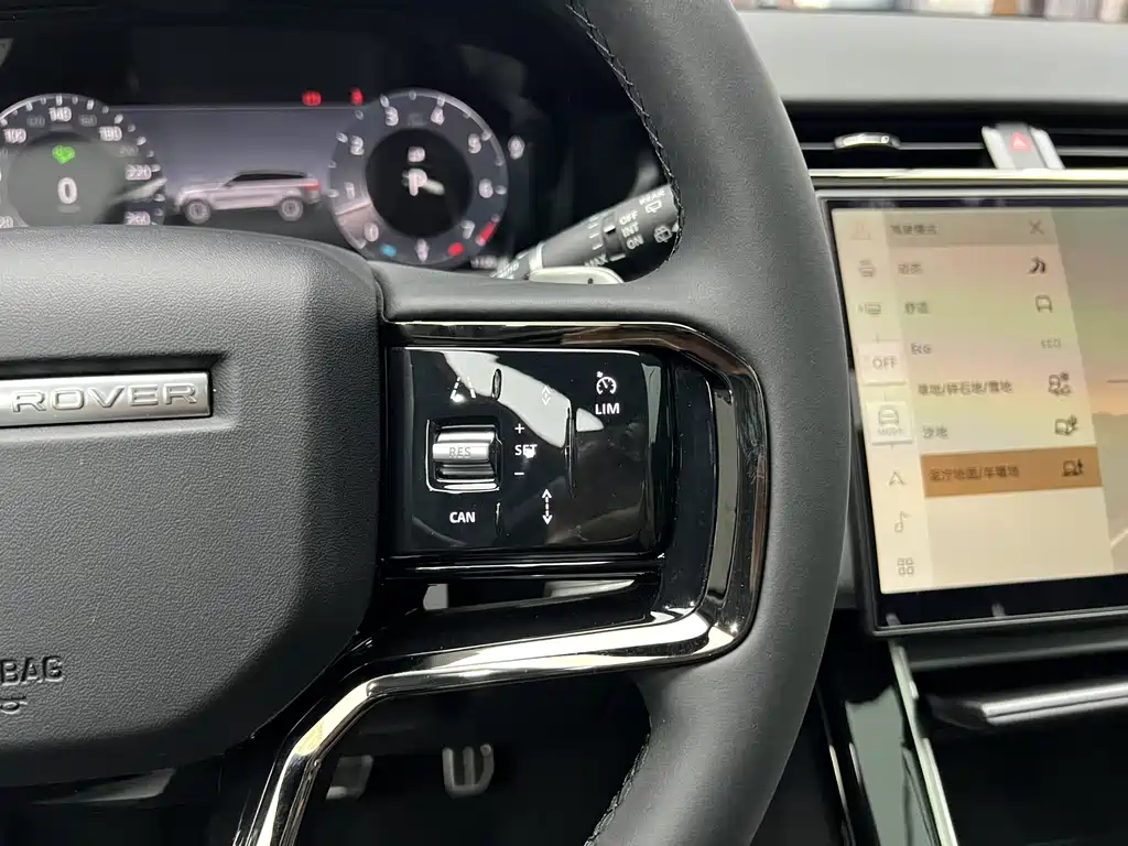 Range Rover Velar 2024 Dynamic SE купить на сайте DeffCars