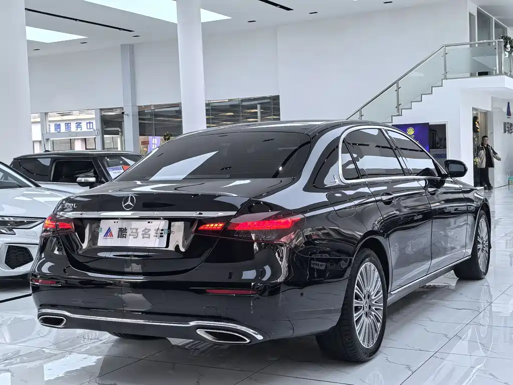 Mercedes-Benz E-Class 2023 E 300 L Fashion купить на сайте DeffCars