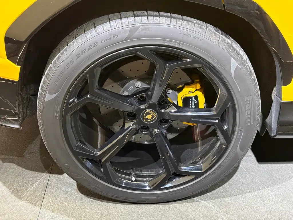 Urus 2018 4.0T V8 купить на сайте DeffCars