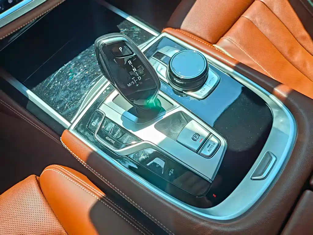 BMW 7 Series 2017 740Li xDrive Personalized Customized Edition купить на сайте DeffCars