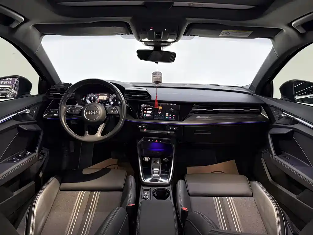 Audi A3 2023 A3L Limousine 35 TFSI Fashionable and Sporty купить на сайте DeffCars