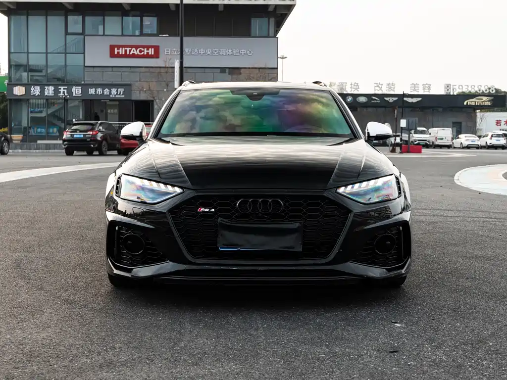 Audi RS 4 2023 RS4 Avant regular version купить на сайте DeffCars