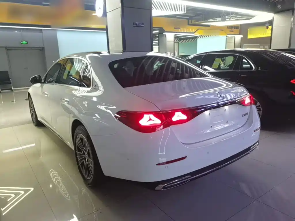 Mercedes E-Class 2024 E 260 L 4MATIC купить на сайте DeffCars