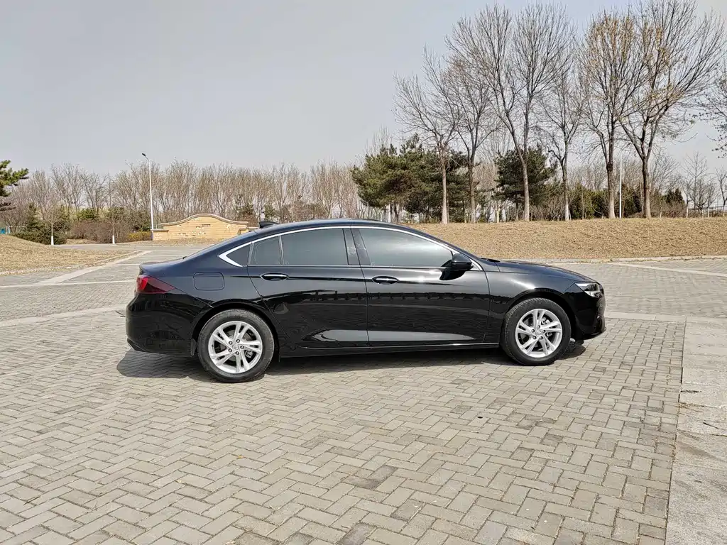 Regal 2020 552T Elite купить на сайте DeffCars
