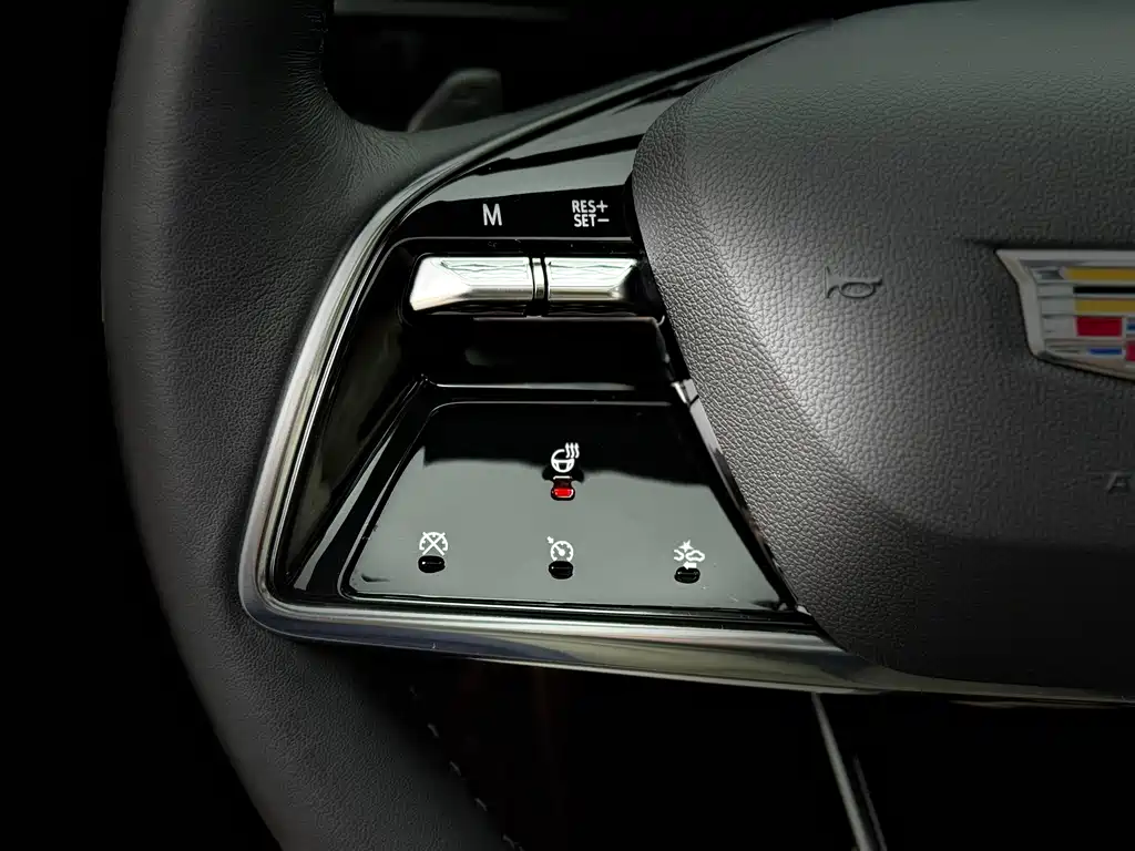 Cadillac CT6 2023 28T luxury model купить на сайте DeffCars